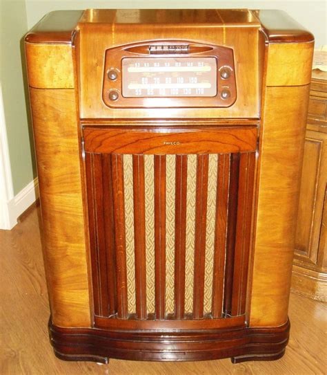 philco   radio phonograph record player  console  antique vtg lpo vintage radio