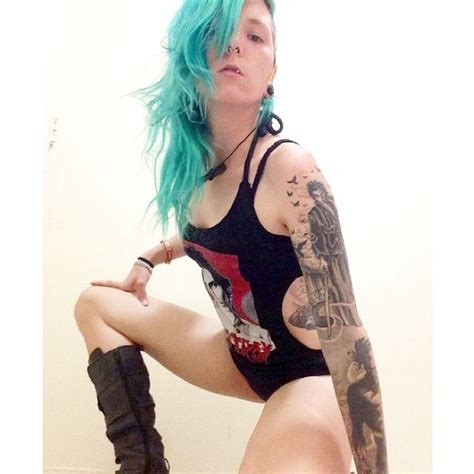 sid vicious t shirt bodysuit by kiss of doom sex pistols punk tank top modeled by suicide girl
