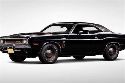 black ghost a street racing cop s hemi challenger r t added to