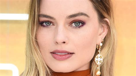 the hair product that margot robbie s stylist swears by