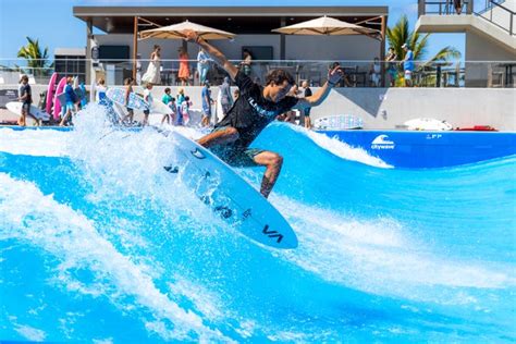 Hawaii S First Wave Pool Wai Kai Opens On Oahu Meets Controversy