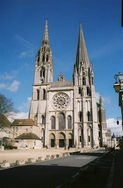 france chartres  chartres cathedral  catholic travel guide