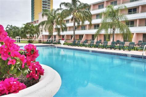 castaways resort  suites vacation deals lowest prices promotions