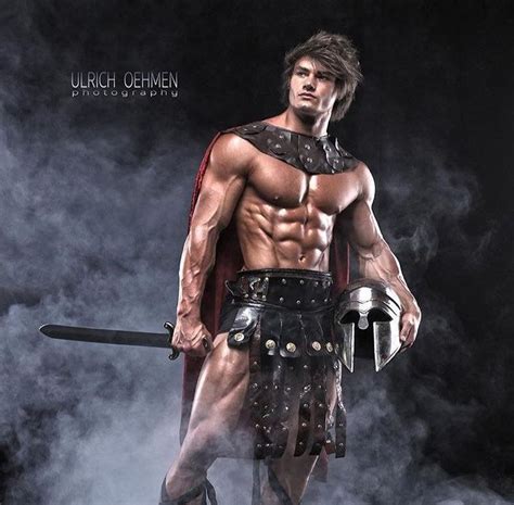 Muscled Warrior Instagram Gladiateur Homme