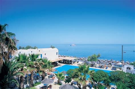 kamari beach hotel hotels  kamari santorini greece