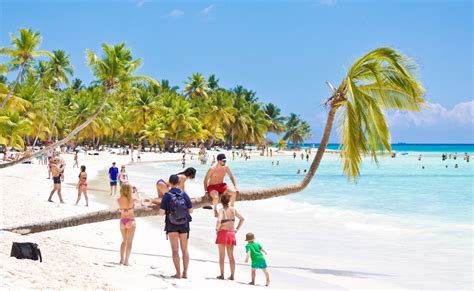 dominican republic extends free travel insurance for all tourists