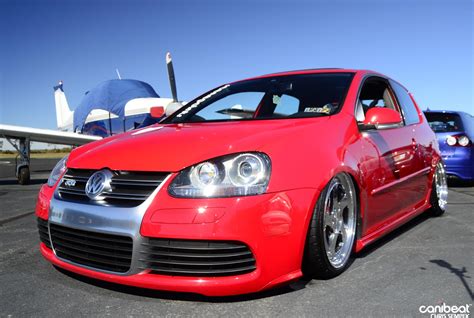 red vw golf mk   silver wheels vw golf tuning