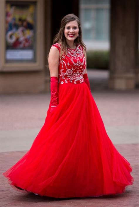 scarlet red modest prom dress