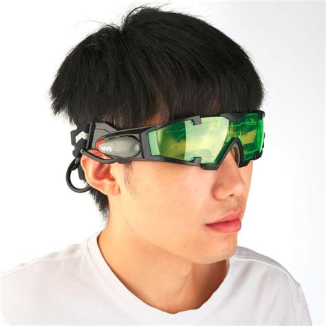 2017 hot sale high quality green night vision glasses