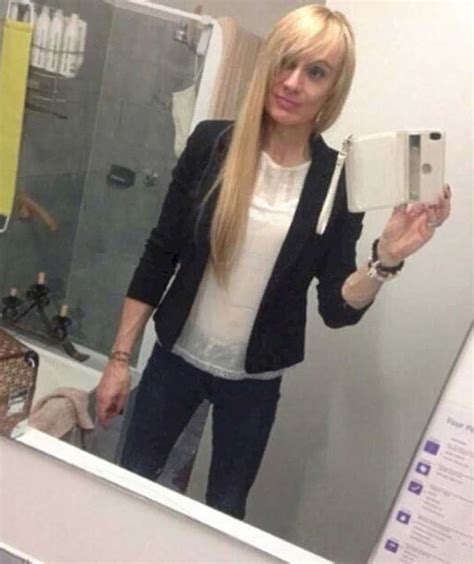 50 Selfie Fails That Show Why You Should Always Check The