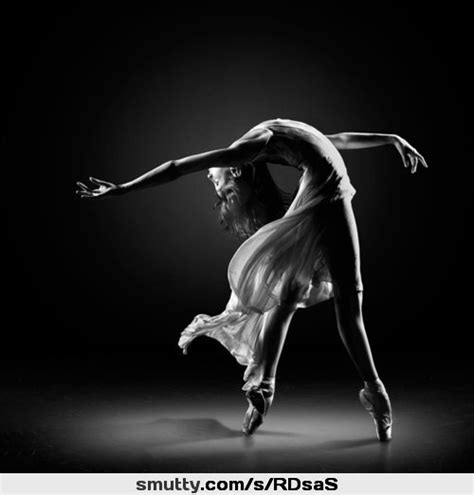 ballet ballerinashoes elegance archedback artistic beauty divine danse