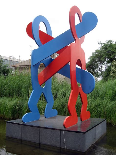 top  sculptures  berlin