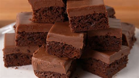baileys fudge brownies satisfy your chocolate and booze cravings