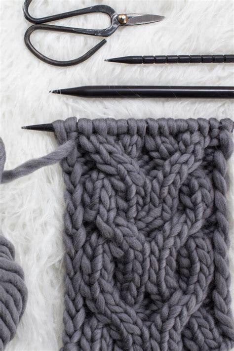 double  cable knitting stitch