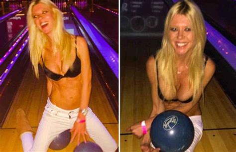 sexy pic of raunchy actress tara reid on bowling balls strikes out blue shield exec
