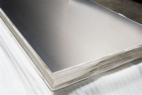 mirror finish stainless steel sheet thickness   mm rs  kg id