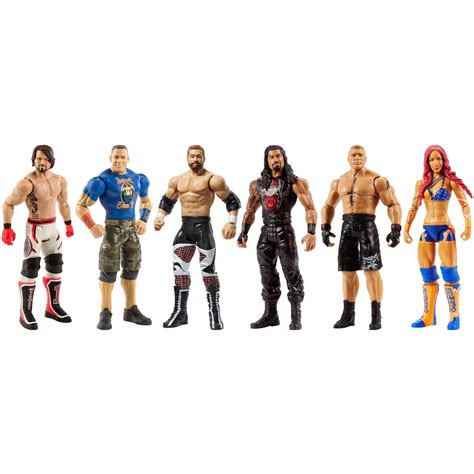 wwe   articulated action figures  authentic ring gear