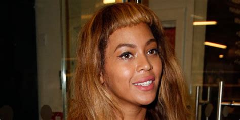 Beyoncé Debuts Curious New Bangs