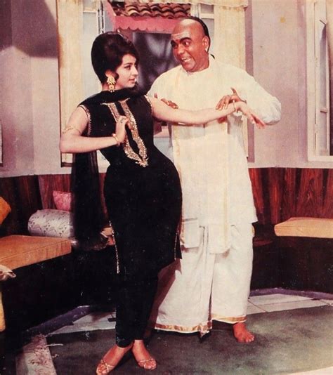 Saira Bano With Mehmood In Padosan Vintage Bollywood Indian Girl