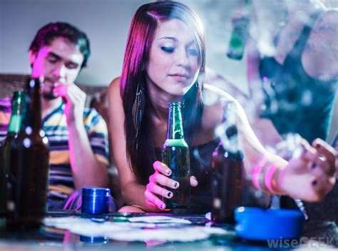 The Arteries Of Teenagers Who Drink Alcohol And Smoke