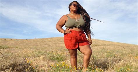 instagrammer annette richmond creates “fat girls traveling” community