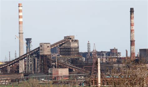 Mariupol Steel Plant Suffers Heaviest Airstrikes So Far Ukrainian