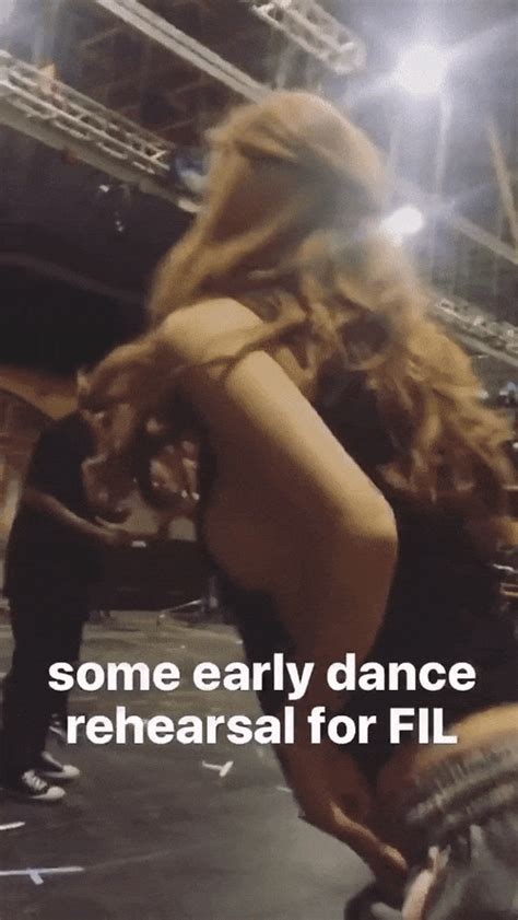 Bella Thorne Sexy Snaps 3 Joshlee03