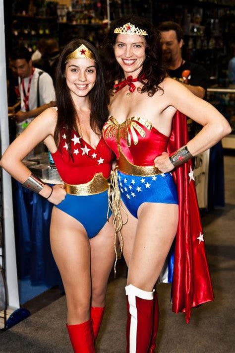 Linkinplace Wonder Girl Adelaide Kane And Wonder Woman Leah We