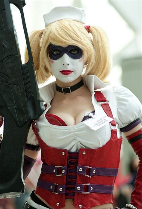 les cosplays terriblement sexy d harley quinn