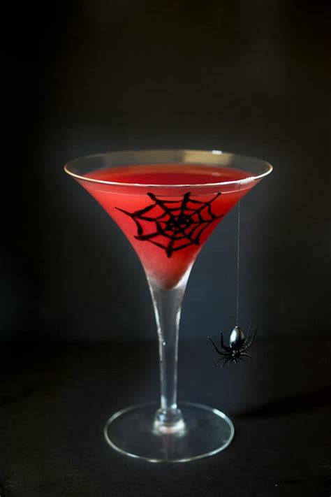 12 Spooky Halloween Cocktails You Ll Want To Make