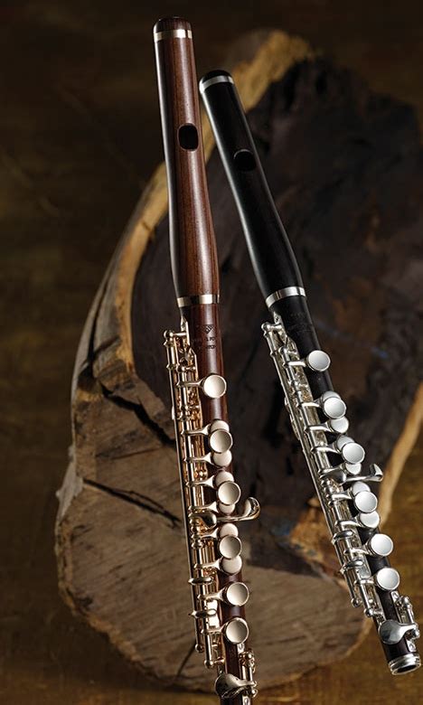 flute builder  signature  custom piccolos