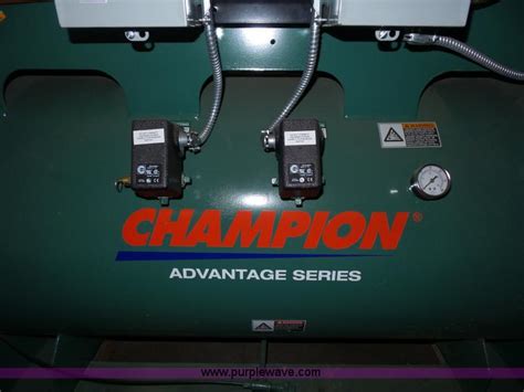 champion hrd  advantage series air compressor  high ridge mo item bs sold purple wave