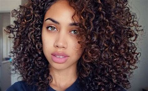 beautiful curly hair images curly haircuts long  curly hair