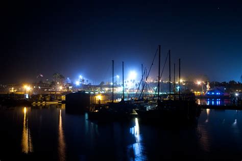 discovering photography harbor  night