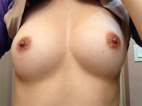 Victoria Justice Nude Topless Boobs Big Tits Selfie