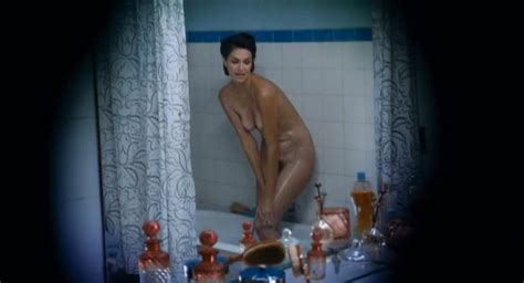Nude Video Celebs Helena Noguerra Nude Mumu 2010