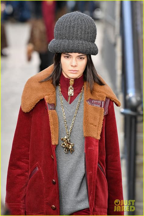 Kendall Jenner Walks And Sits During Marc Jacobs Unique