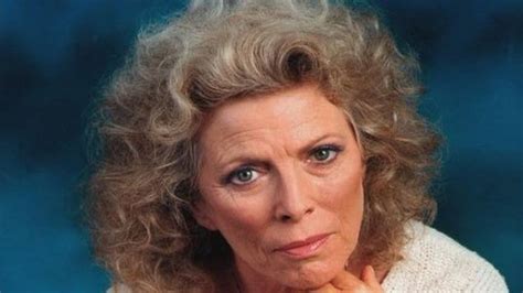 Billie Whitelaw Star Of Stage And Screen Dies Aged 82 Bbc News