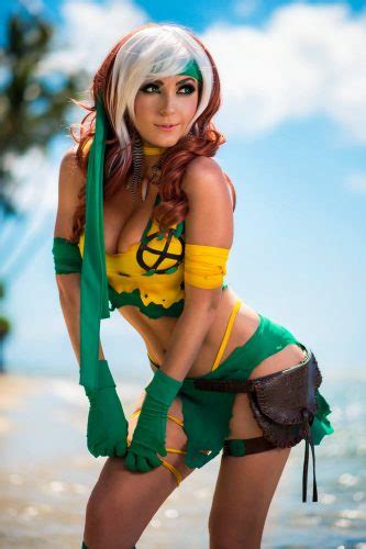 five of the hottest female cosplayers of all time akiba press
