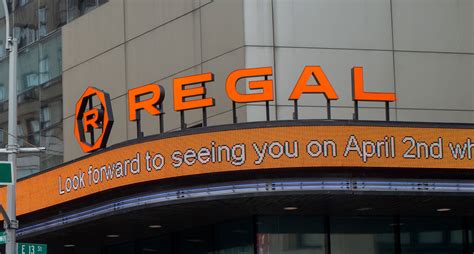 regal  closing   theaters      full list