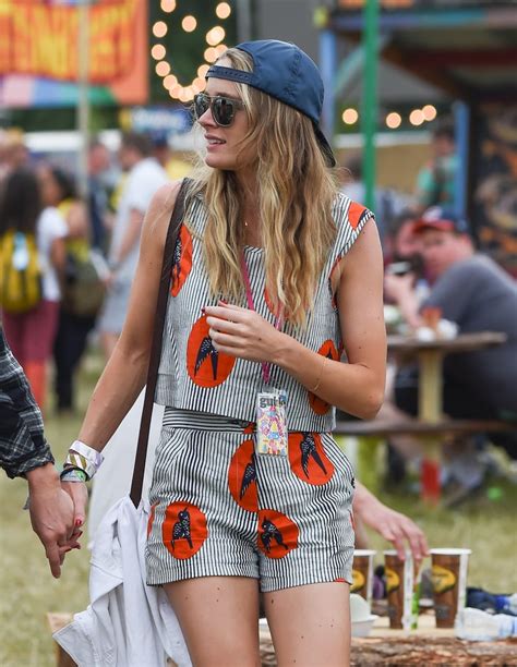 Cressida Bonas 2015 British Celebrity Style At Glastonbury Festival