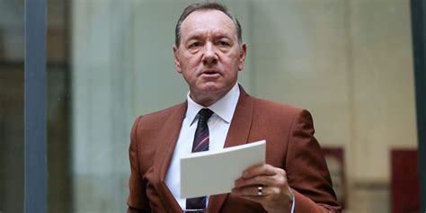 kevin spacey lands role as sex crime detective in big screen return