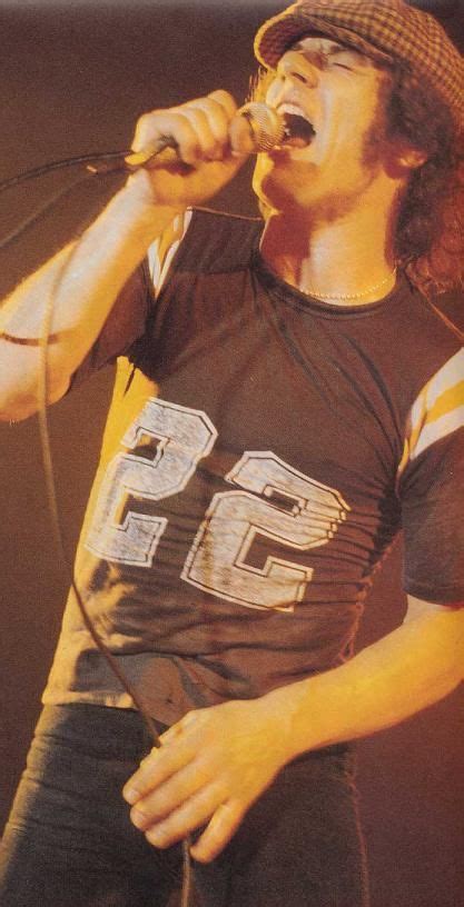 pin by ac dc page on 22 man brian johnson greatest rock bands ac dc
