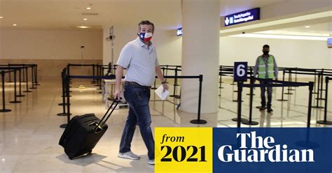 Ted Cruz Flies To Cancún As Millions Of Texans Freeze In The Dark Ted
