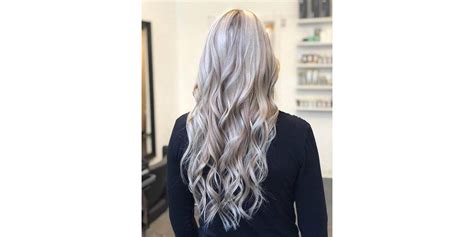 how to choose the best blonde hair color for your skin
