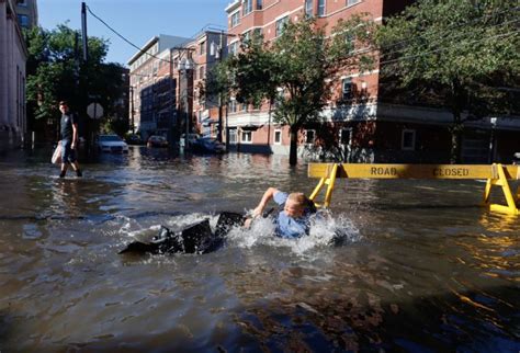 hurricane ida leaves 8 dead after historic flash flooding in new york city
