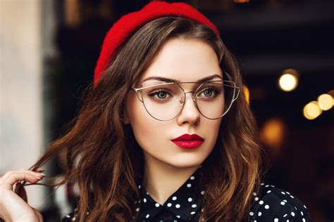 Makeup For Glasses Wearers The Ultimate Guide Colorescience