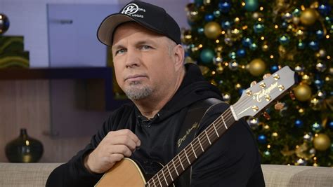 Garth Brooks Box Goes No 1