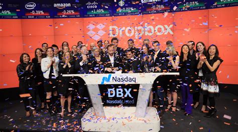 post ipo dropbox  overcome big challenges   turns  profit venturebeat