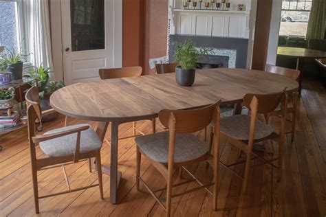 oval dining room table